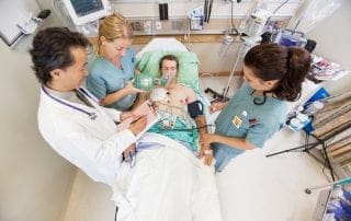 nurses-doctor-triage